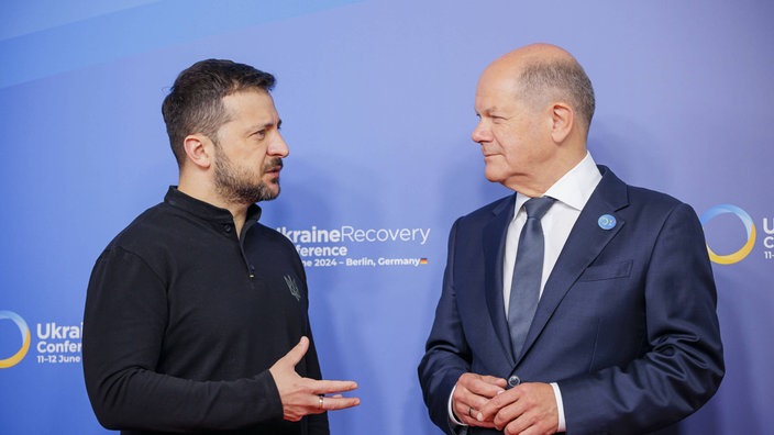 Bundeskanzler Olaf Scholz und der ukrainische Präsident Wolodymyr Selenskyj in Berlin