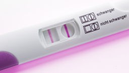 Schwangerschaftstest mit positivem Ergebnis