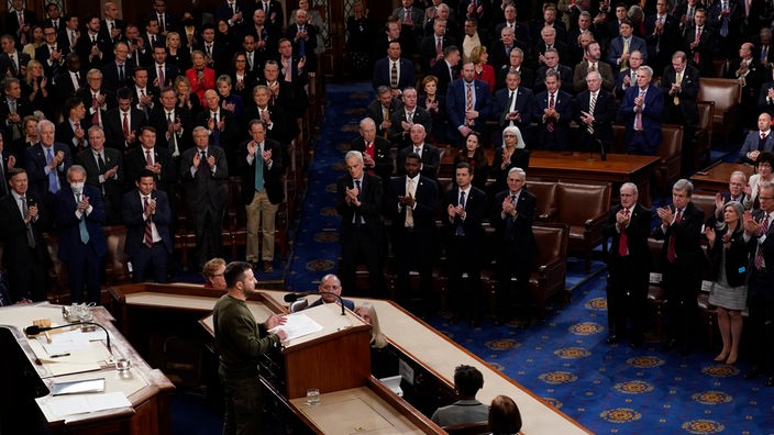 Washington: Wolodymyr Selenskyj, Präsident der Ukraine, spricht bei einer gemeinsamen Sitzung des Kongresses auf dem Capitol Hill in Washington.