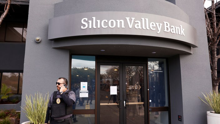 Silicon Valley Bank in Santa Clara, CA