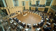 Am 14.11.2022 findet eine Sondersitzung des Bundesrats in Berlin zum Erdgas-Wärme-Soforthilfegesetz und dem Bürgergeld-Gesetz statt
