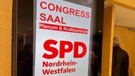 Anzeige des Congress Saals zum SPD-Parteikonvent.