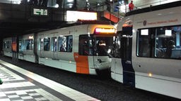 Stadtbahn Bielefeld an der Haltestelle "Hauptbahnhof"