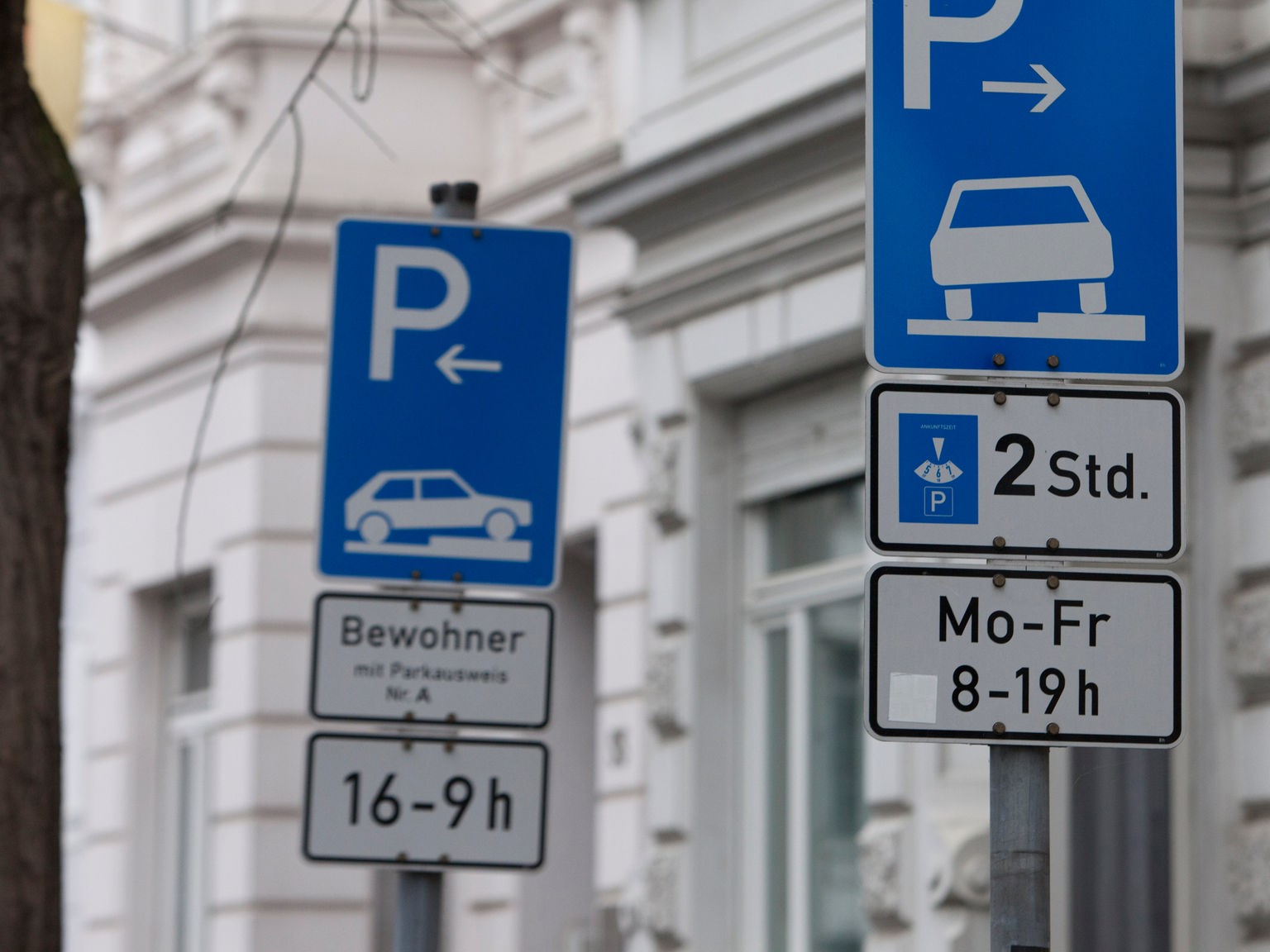 Anwohnerparken: So sehr steigen die Gebühren in den Städten - AUTO