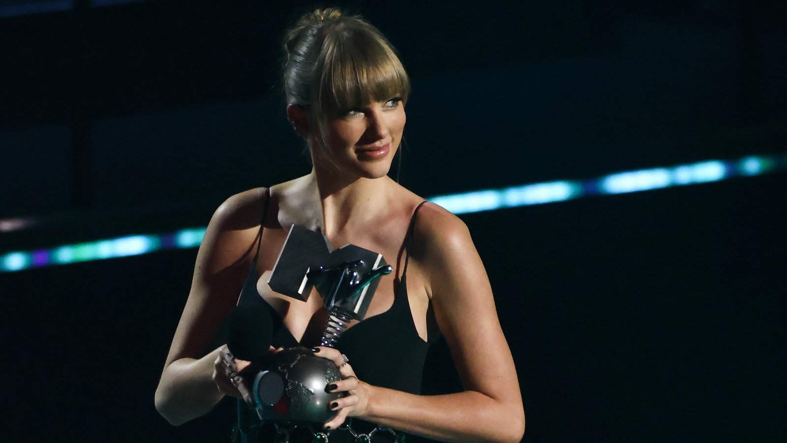 MTV Europe Music Awards in Düsseldorf Taylor Swift ist Gewinnerin des