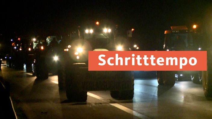 Traktoren blockieren Autobahnen in NRW