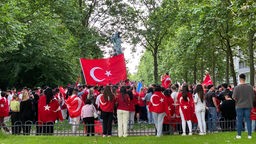 Türkei Fans feiern in Köln