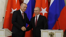 Türkischer Präsident Recep Tayyip Erdogan (links) mit dem russischen Präsidenten Vladimir Putin