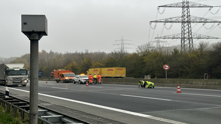 Zusehen ist der Blitzer auf der A2 bei Bielefeld