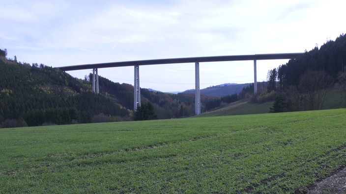 Hoechste NRW-Brücke steht vor Eröffnung