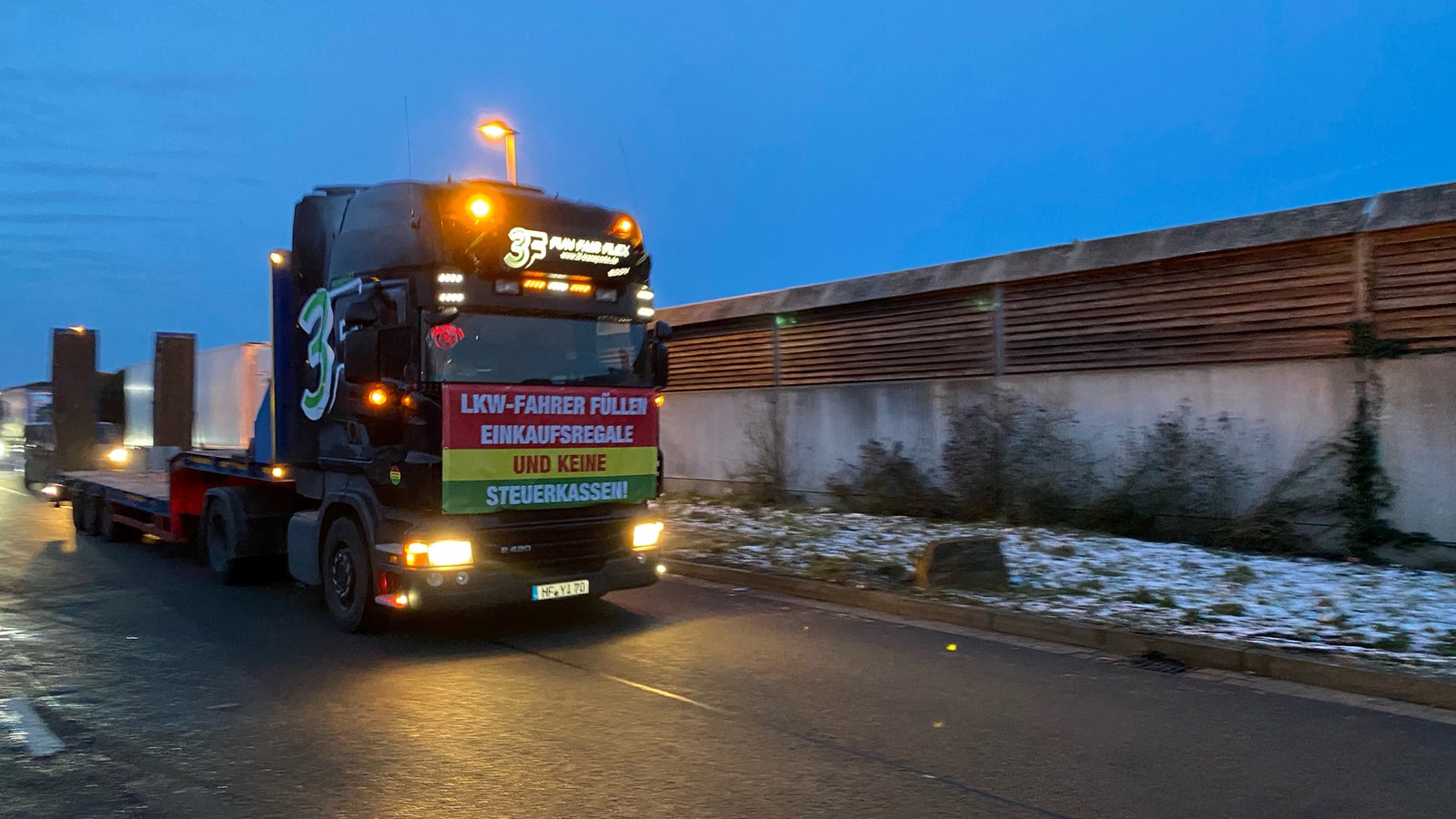 LKW-Fahrer Aus NRW Fahren Zur Demo Nach Berlin - Westfalen-Lippe ...