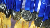 Die Medaillen des Münster Marathons 2022.