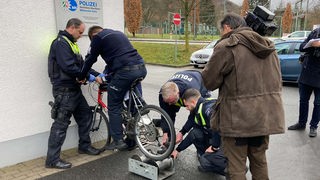 Polizei Hemer prüft Benzin-Bike