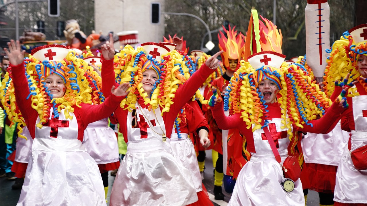 Eine Karnevalsgruppe auf dem Umzug in Münster.