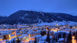 Davos bei Nacht