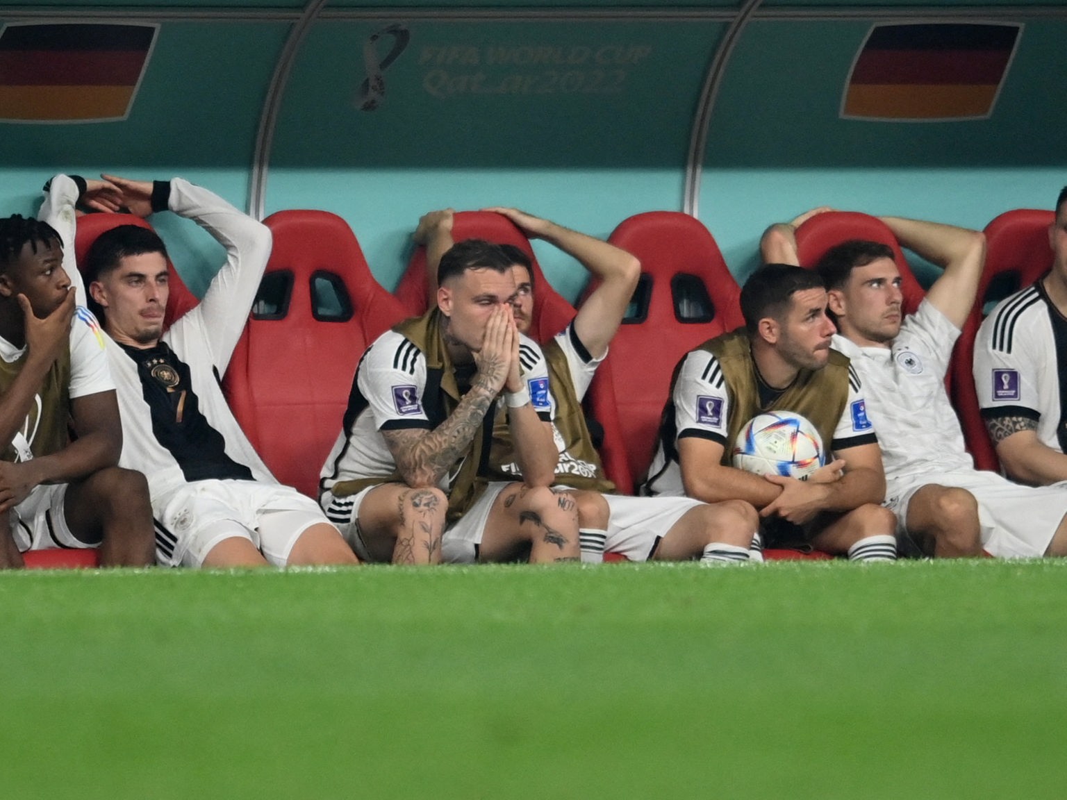 Wieder eine WM-Blamage Deutschland raus nach der Gruppenphase - Nachrichten