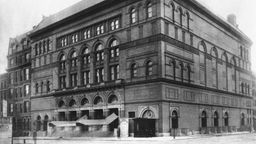 Die Carnegie Hall in New York zum Zeitpunkt ihrer Eröffnung