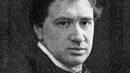 Die undatierte Fotografie zeigt den deutsch-italienischen Komponisten Ermanno Wolf-Ferrari, geboren als Hermann Friedrich Wolf (1876-1948).