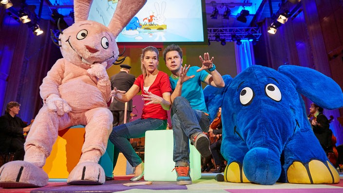 Anke Engelke, André Gatzke, Hase und Elefant auf der Bühne