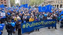 "Pulse of Europe" Demonstration in Köln