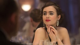 Schauspielerin Lilly Collins in der Serie "The Last Tycoon".