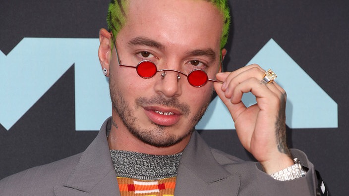 J Balvin Dreizehn Mal Nominiert Global Pop News Musik Cosmo Radio Wdr