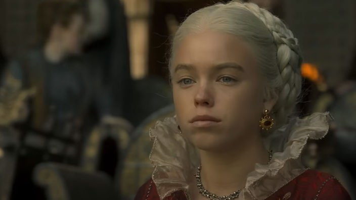Szene aus "House of the Dragon" - die junge Thronfolgerin muss sich behaupten gegen Prinz Daemon Targaryen