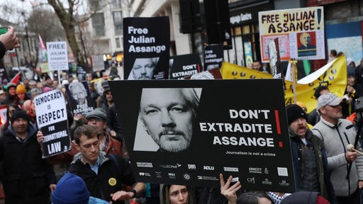 Demonstration gegen die Auslieferung von Julian Assange an die USA