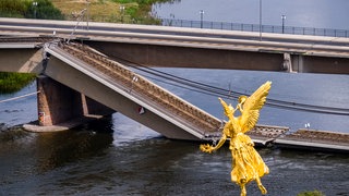 Carolabrücke ist abgestürtzt, Dresden