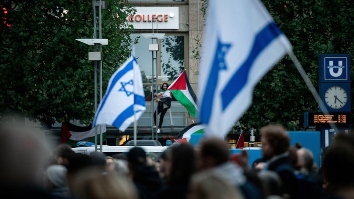 Pro-izraelske i pro-palestinske demonstracije u Bochumu 