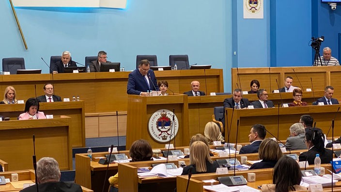 Narodna skupština Republike Srpske, za govornicom Milorad Dodik