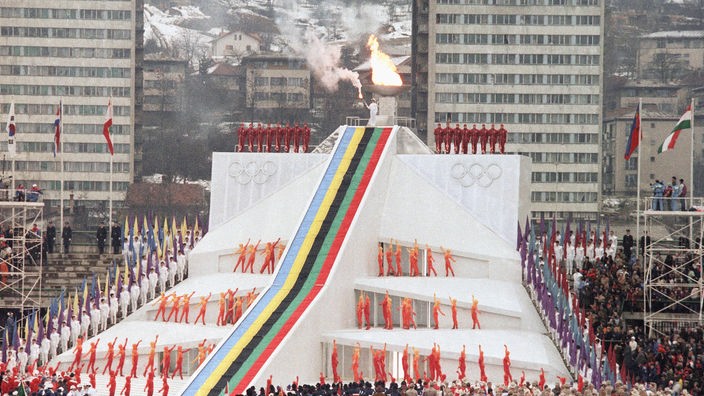Olimpijski plamen na stadionu Koševo