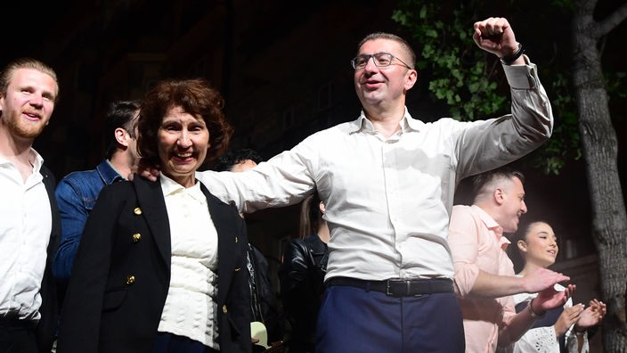 Predsednica Severne Makedonije Gordana Siljanovska Davkova i lider stranke VMRO-DPMNE Hristijan Mickovski