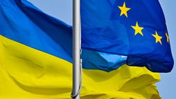 Fahne EU und Ukraine
