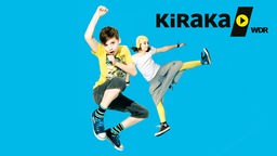 Ein Junge und ein Mädchen springen vor einem KiRaKa-Logo.