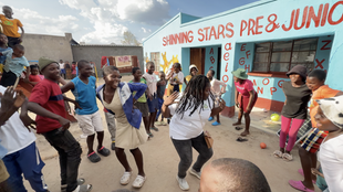 Global Care Projekt "Dancing with the Lions" in Simbabwe