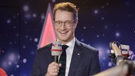 WDR 2 Weihnachtswunder: NRW-Ministerpräsident Hendrik Wüst