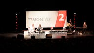 WDR 2 MonTalk mit Torwartlegende Jean-Marie Pfaff und WDR 2 Moderatorin Gisela Steinhauer 2013 in Bocholt