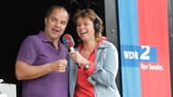 Radiokoch Helmut Gote und WDR 2 Moderatorin Steffi Neu in Hückeswagen
