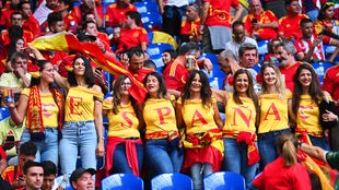 UEFA Euro 2024 - Tribüne im Stadion mit spanischen Fans