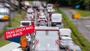 Archivfoto vom 11.09.2019: Autos stehen auf der Inneren Kanalstraße in Köln im Stau. 