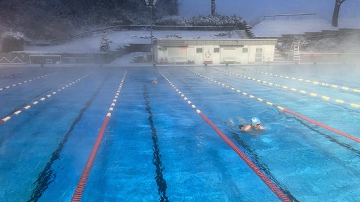 Freibad des SV Neuenhof Wuppertal im Winter