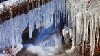 Wasserfall Plästerlegge mit Eiszapfen