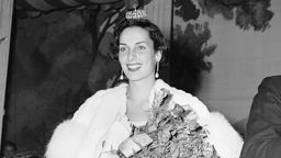 Susanne Erichsen nach der Wahl zur Miss Germany 1950 in Baden-Baden