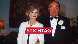 Fürst Johannes von Thurn und Taxis mit Gemahlin Gloria auf Schloss Emmeram in Regensburg, 1985