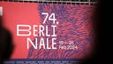 Logo des Filmfestivals "Berlinale". Der Aufsichtsrat der Internationalen Filmfestspiele hat sich nach der umstrittenen Berlinale-Gala positioniert. 