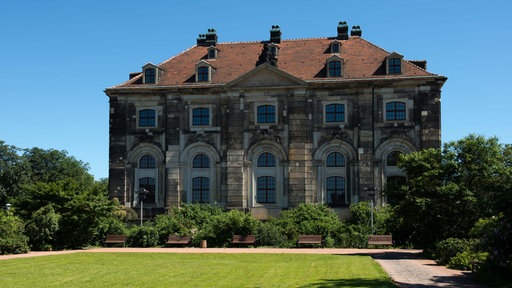 Das Blockhaus (Neustädter Wache) in Dresden. Die Staatlichen Kunstsammlungen Dresden bewahren das weltgrößte Archiv der Avantgarden des 20. Jahrhunderts. 