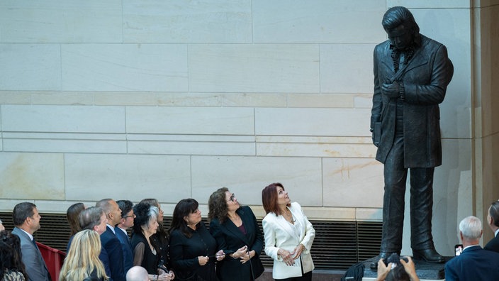 Enthüllung der Johnny Cash-Statue im Washingtoner Capitol