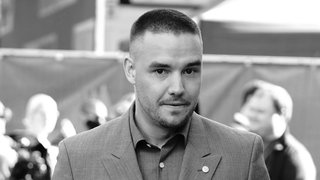 Schwarz-weiße Porträt-Aufnahme von Liam Payne aus dem Jahr 2021.