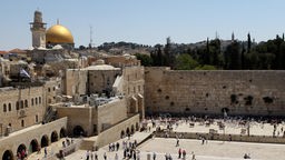 Die Klagemauer in Jerusalem, die heiligste Stätte der Juden